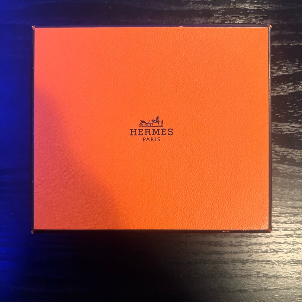New Hermès card holder